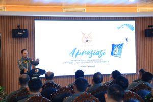 Kunjungi Lanud Sultan Hasanuddin, Kasau Tekankan Perwira TNI AU Harus Adaptif, Berkarakter, dan Tunjukkan Kualitas Kepemimpinan      