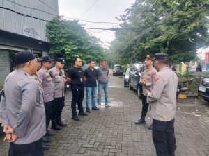 Kapolsek Tambora Cek Langsung Personil Dalam Giat Pelayanan Lintasan Unras