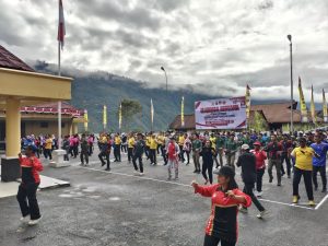 Senam Jumat Sehat Gabungan TNI, Polri dan Pemda Kabupaten Puncak Jaya      