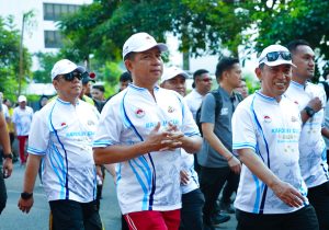 Panglima TNI Hadiri Olahraga Bersama Hari Bhayangkara ke-80, Perkuat Soliditas TNI-Polri