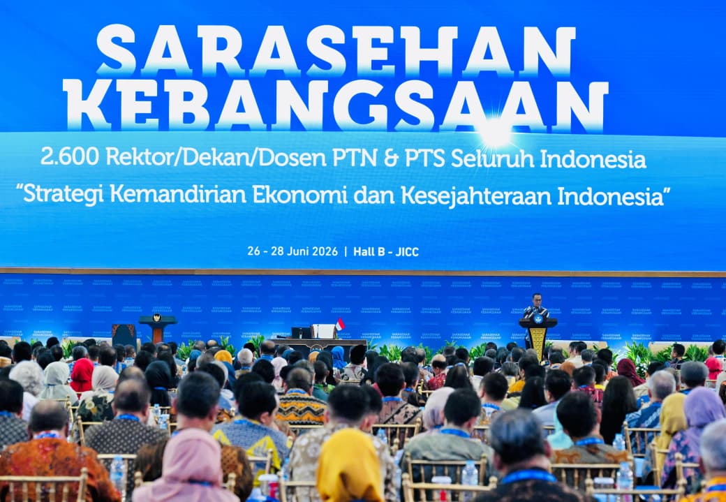 Panglima TNI Dampingi Presiden RI Tutup Sarasehan Kebangsaan KSTI 2026
