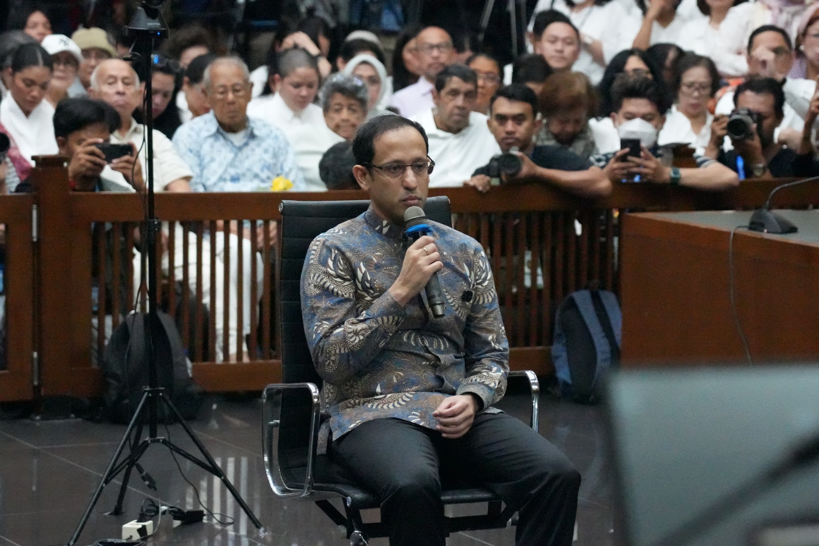 Vonis Kasus Chromebook: Nadiem Dihukum 10 Tahun dan Bayar Rp.809 Miliar