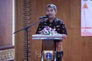 Pemkot Jakpus Cetak RT, RW, dan LMK yang Lebih Profesional