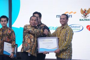 Wujudkan Generasi Emas, Menteri BKKBN Serahkan Penghargaan Kepada Rumah Zakat atas Kontribusi Nyata dalam Gerakan Orang Tua Asuh Cegah Stunting (Genting)