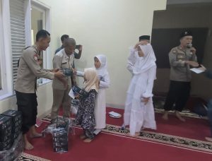 Polsek Bekasi Barat Berbagi: Santunan Anak Yatim dan Doa Bersama untuk Keberkahan dan Keamanan Wilayah