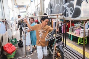 “Jalan Bukan Lapak: Pemkot Tertibkan PKL & Parkir Liar di Tanah Abang”