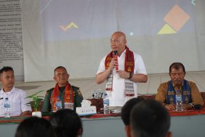 Wabup Toba Dampingi DPR RI Tinjau Makan Bergizi