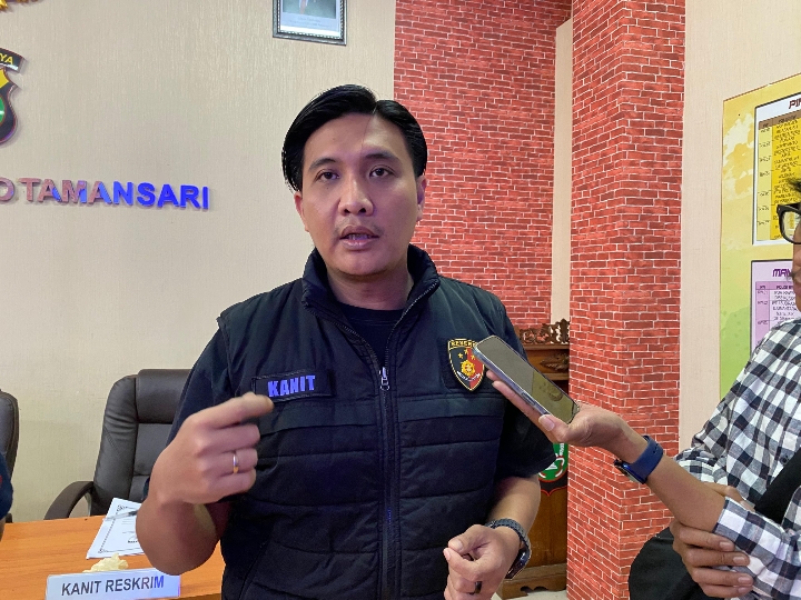 Polsek Metro Tamansari Amankan Pelaku Peredaran Obat Keras Ilegal di Pinangsia, Polisi Sita Ratusan Pil di Tamansari