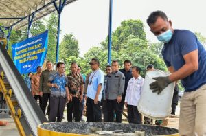 Perkuat Ketahanan dan Ekonomi Desa, BNPT Bersama PLN Gelar Kick Off Workshop Paving Blok di Menes
