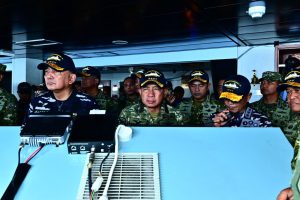 Panglima TNI Dampingi Menhan RI Tinjau Latihan Gabungan di Karimunjawa