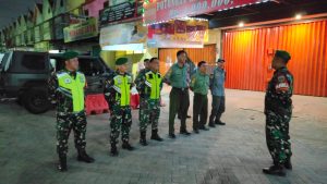 Patroli Malam Babinsa Koramil 01/Kranji Bersama Mitra Jaya, Perkuat Keamanan dan Kondusifitas Wilayah Binaan