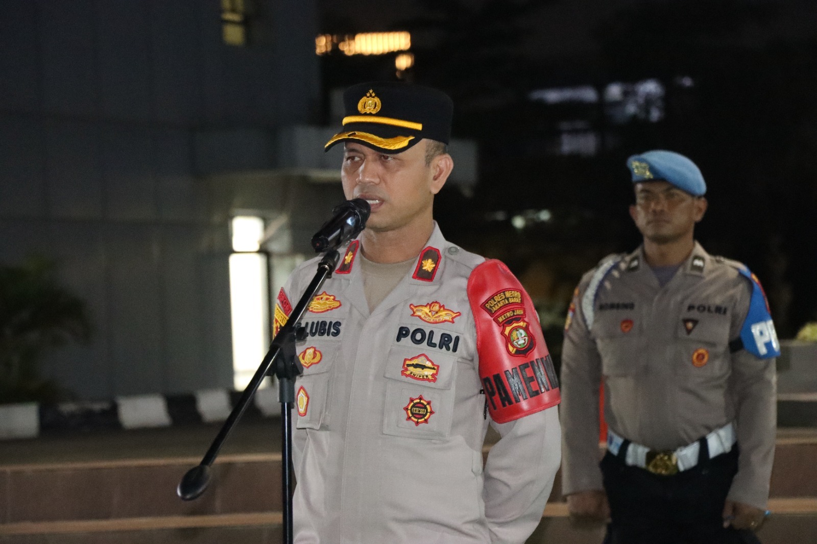 Antisipasi Curas, Curat dan Curanmor, Polres Jakbar Gelar Patroli Skala Sedang di Jalur Rawan dan Razia Stasioner