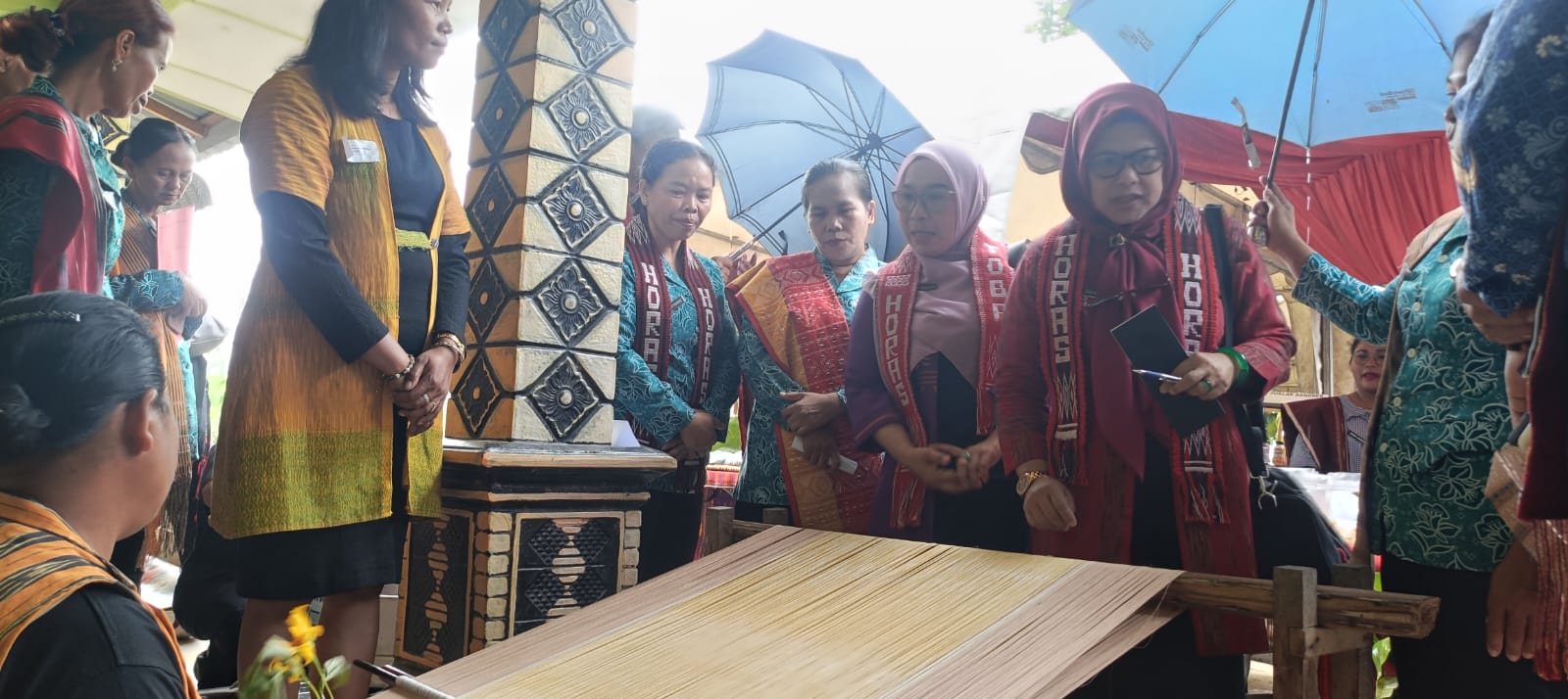 Monitoring TP PKK Sumut di Toba, Desa Sigaol Timur Siap Bersaing di Tingkat Provinsi