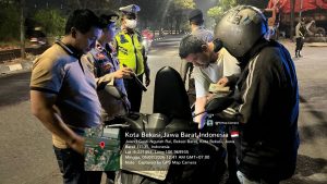 Jaga Jakarta On The Spot, Kapolsek Bekasi Barat Pimpin KRYD dan Razia Stasioner Cegah Tawuran